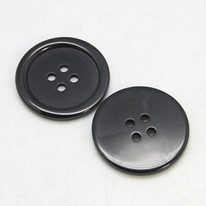 2szt guziki plastikowe, 4 dziurki, 30mm, czarne C