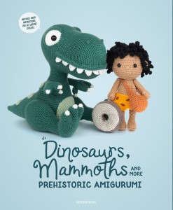 Książka ze wzorami Dinosaurs, Mammoths and More...