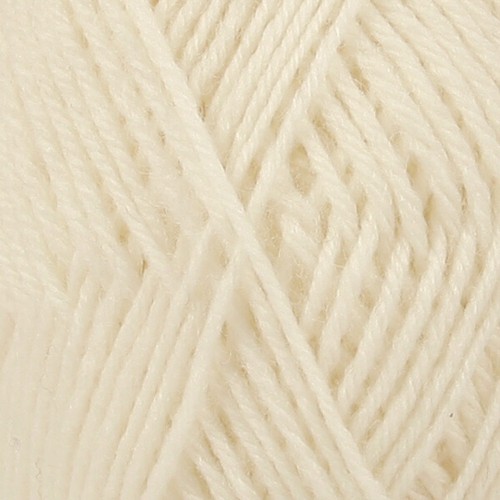 wełna superwash włóczka DROPS Karisma kremowa 01