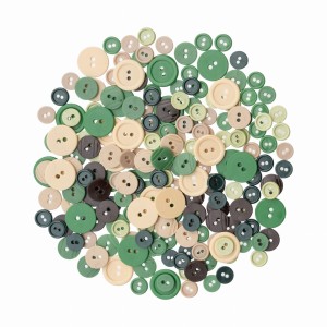 200szt mix guzików plastikowych "Że niby las, czy coś"
